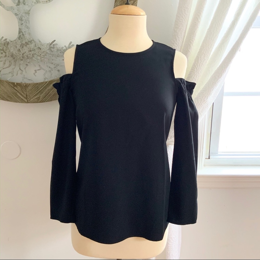 CLUB MONACO Black Long Sleeve Cold Shoulder Top